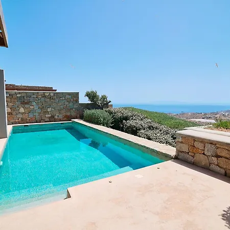 Mykonos Rocks & Отель Plintri