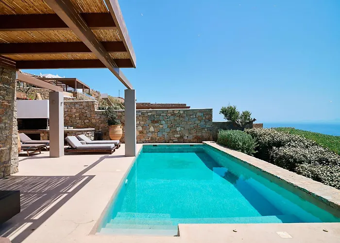 Mykonos Rocks & Plintri