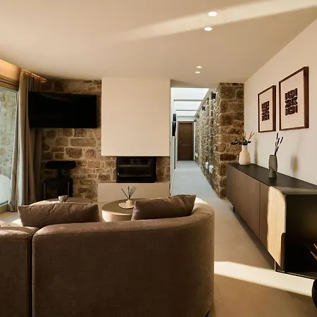 Hotel Mykonos Rocks & *