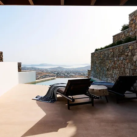 Mykonos Rocks & *