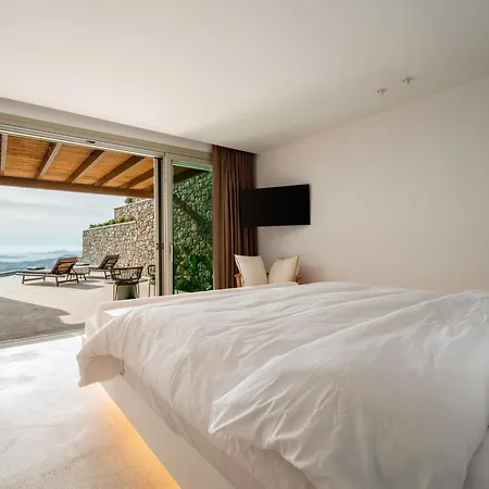 Mykonos Rocks &