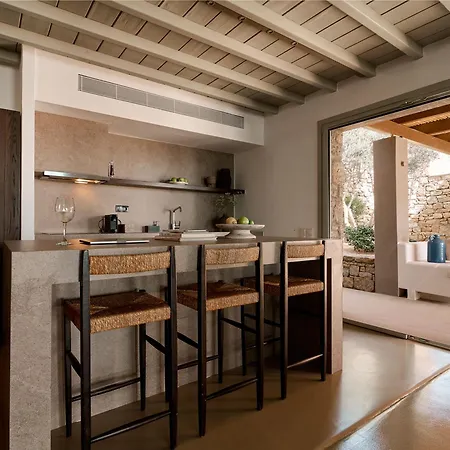 Mykonos Rocks & Отель *